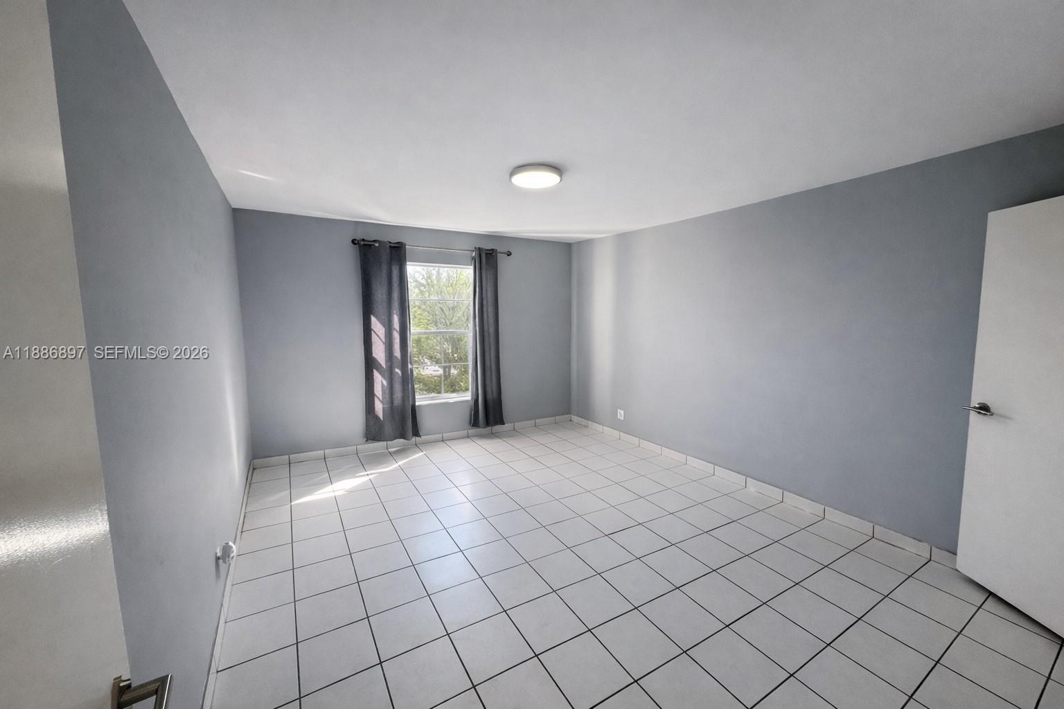 SANDORAL CONDO PH I - Residential