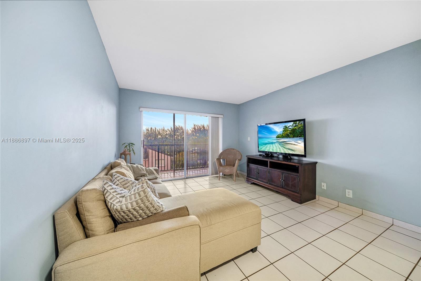 SANDORAL CONDO PH I - Residential