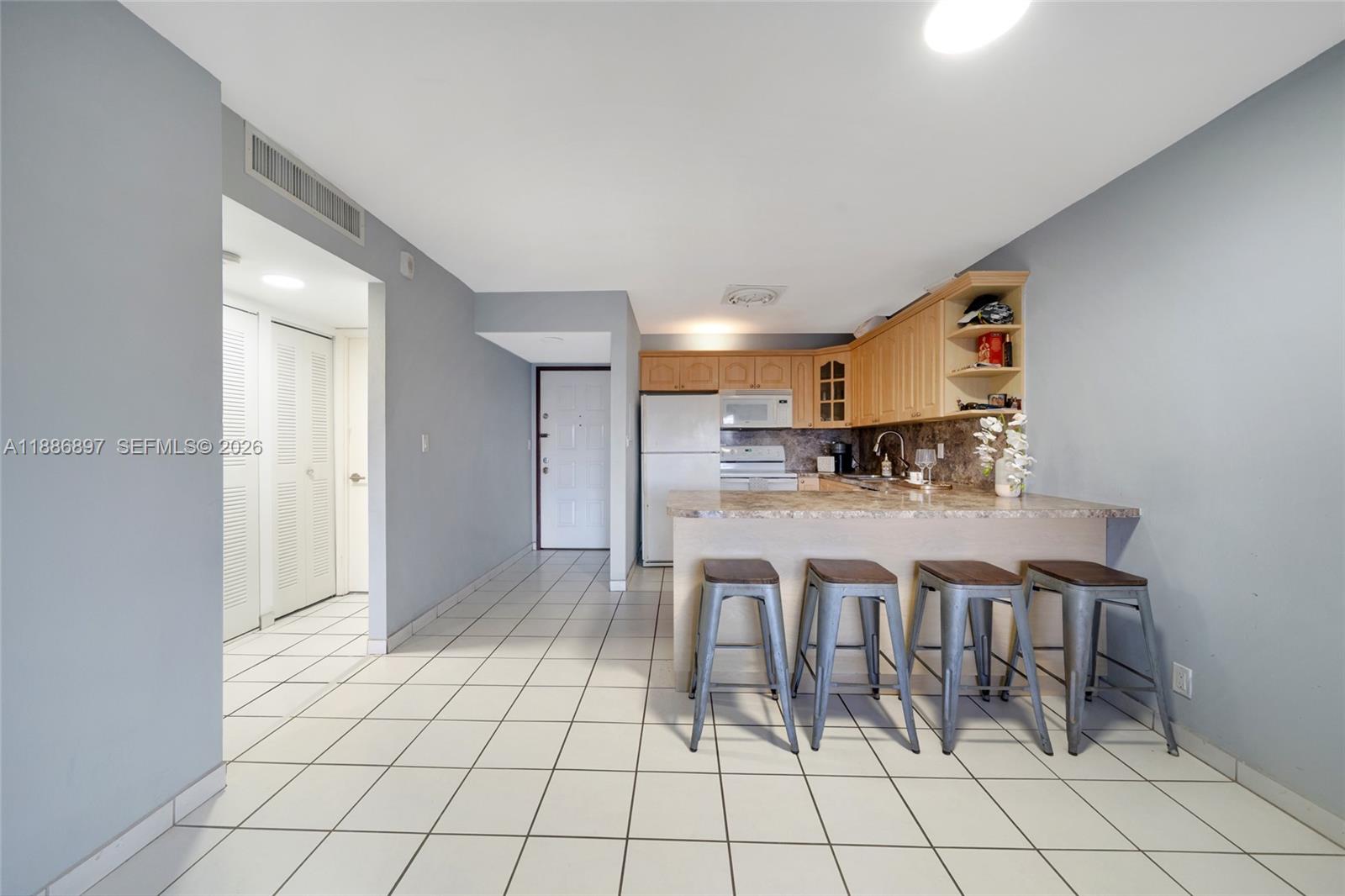 SANDORAL CONDO PH I - Residential