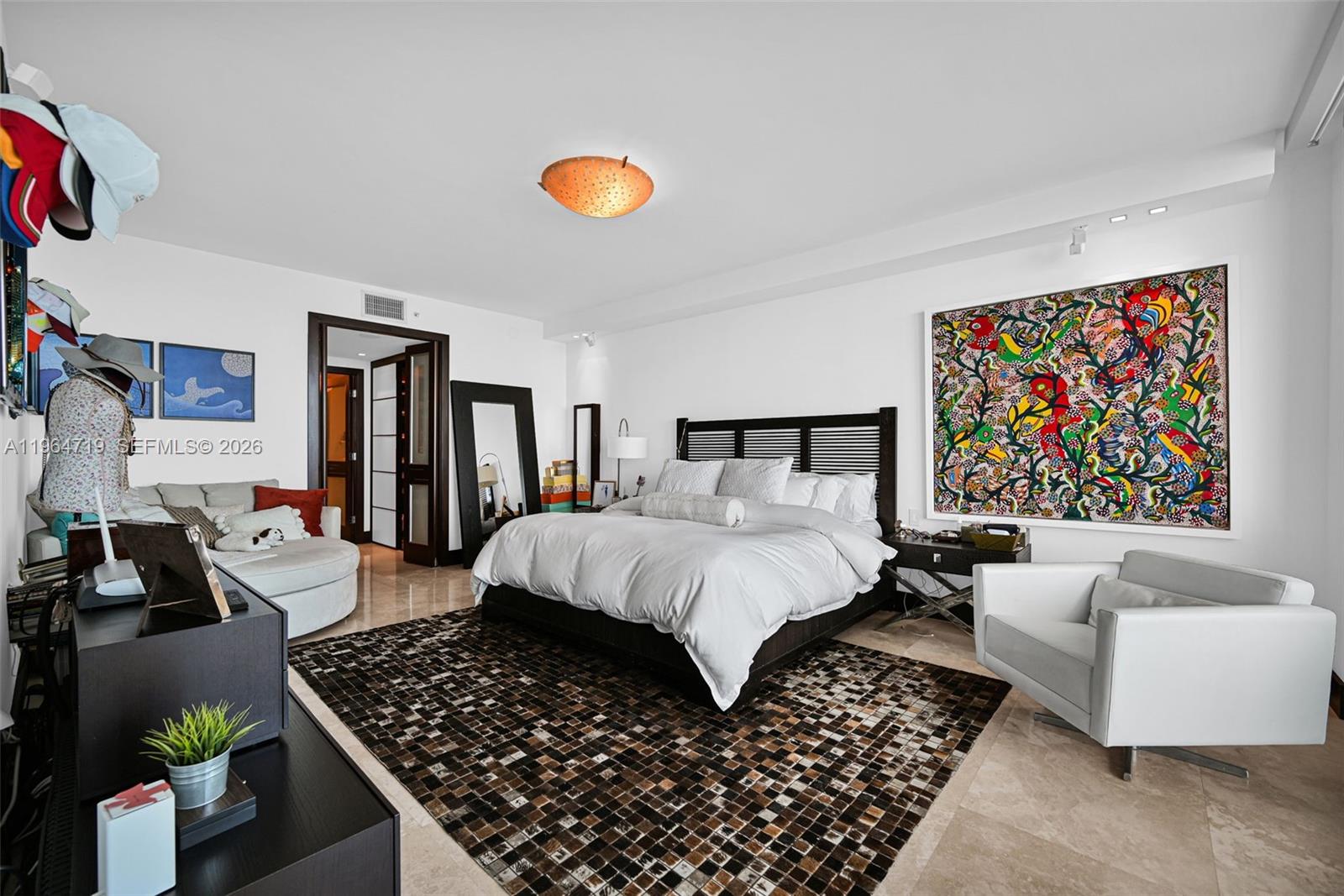 JADE RESIDENCES - Residential