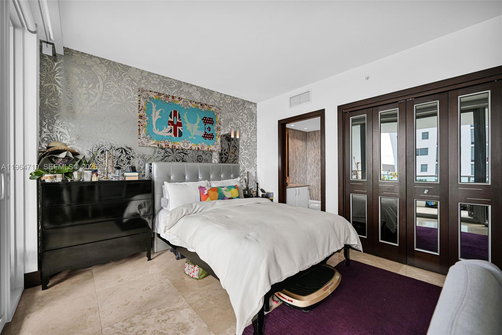 JADE RESIDENCES - Residential