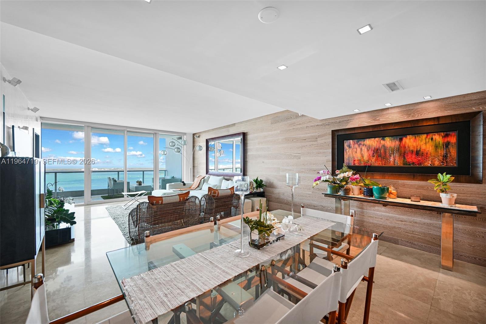 JADE RESIDENCES - Residential