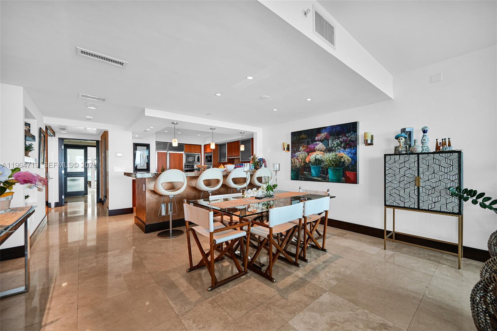 JADE RESIDENCES - Residential