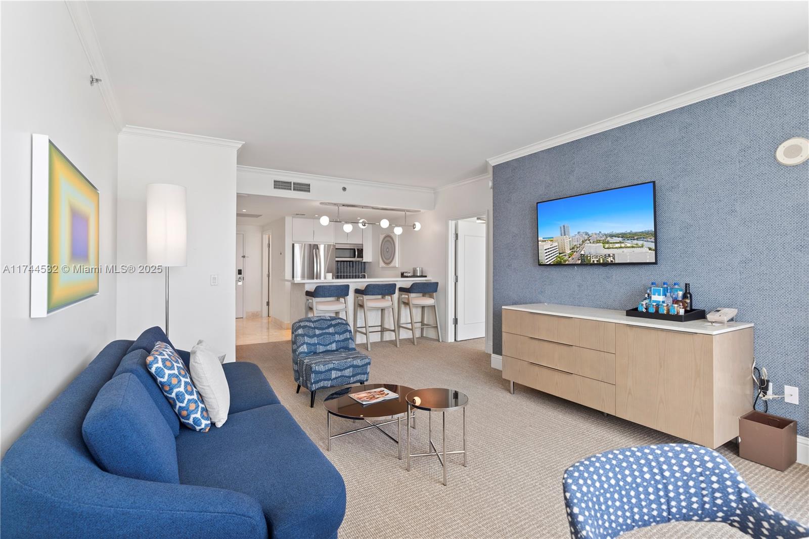 FONTAINEBLEAU II - Residential