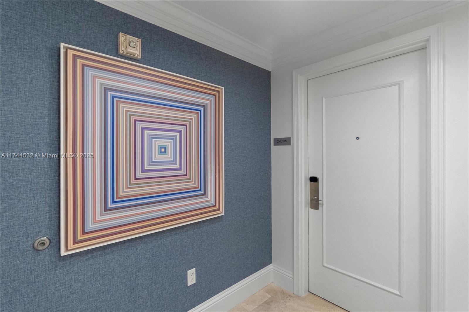 FONTAINEBLEAU II - Residential