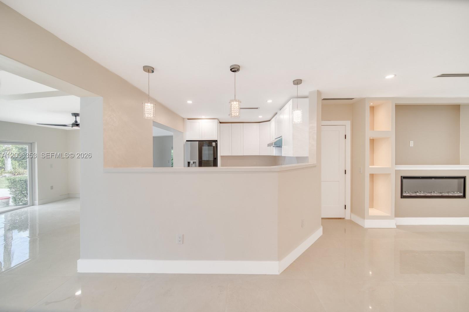 CORAL REEF ESTATES - Residential