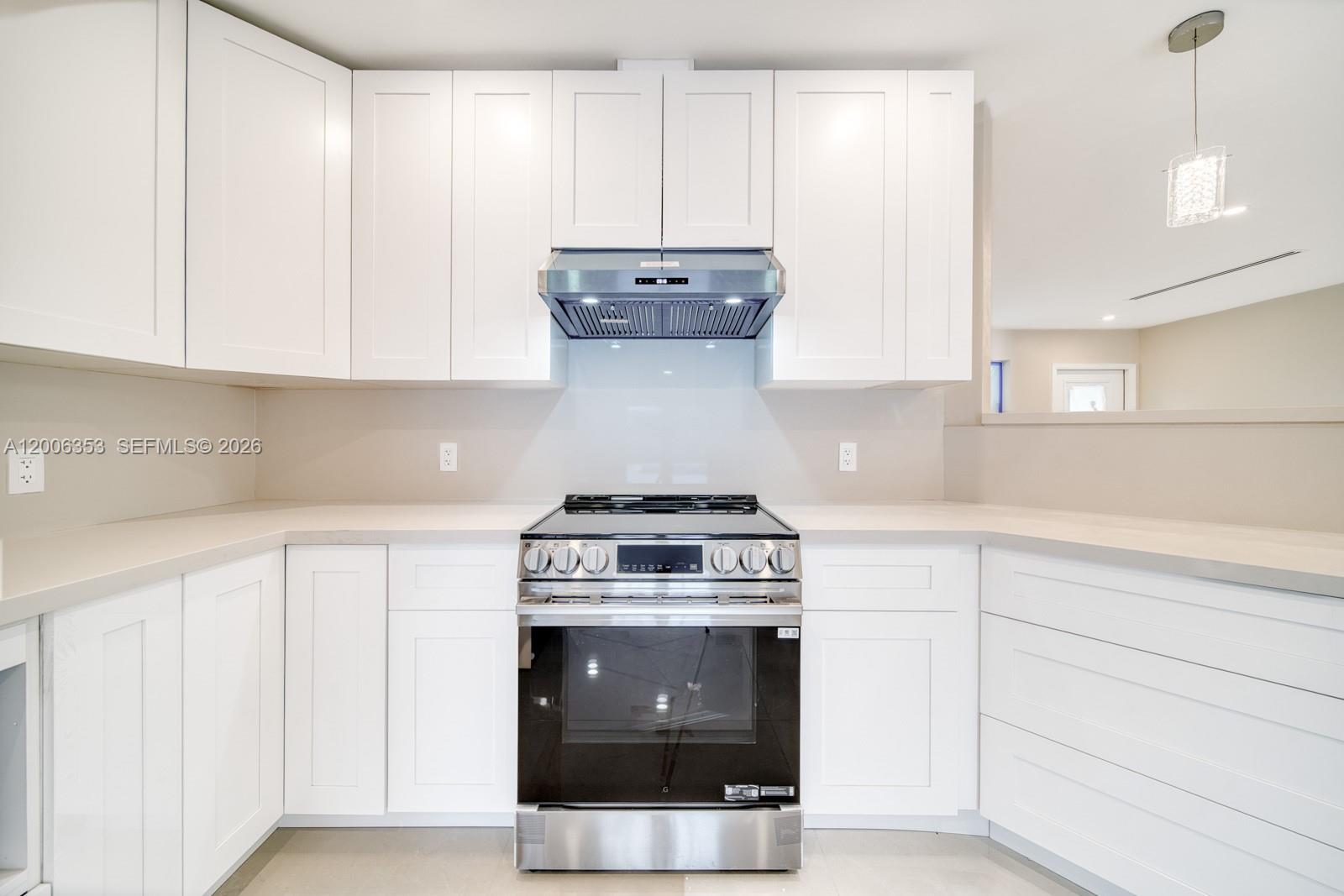 CORAL REEF ESTATES - Residential