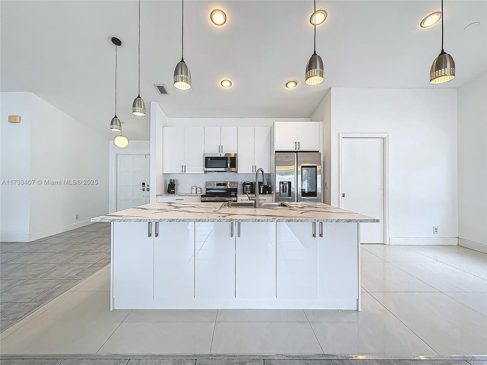 HIDDEN VALLEY SEC 4 - Residential