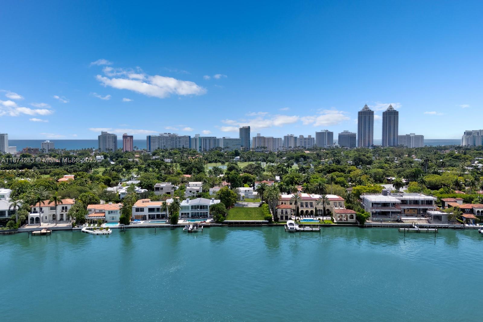 LA GORCE GOLF SUB - Land