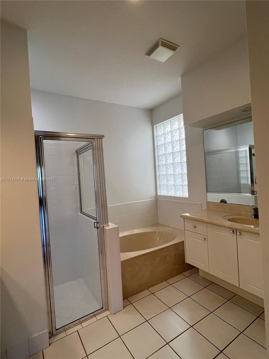 SABAL LAKES PH 4 - Residential