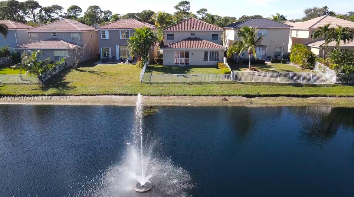 SABAL LAKES PH 4 - Residential