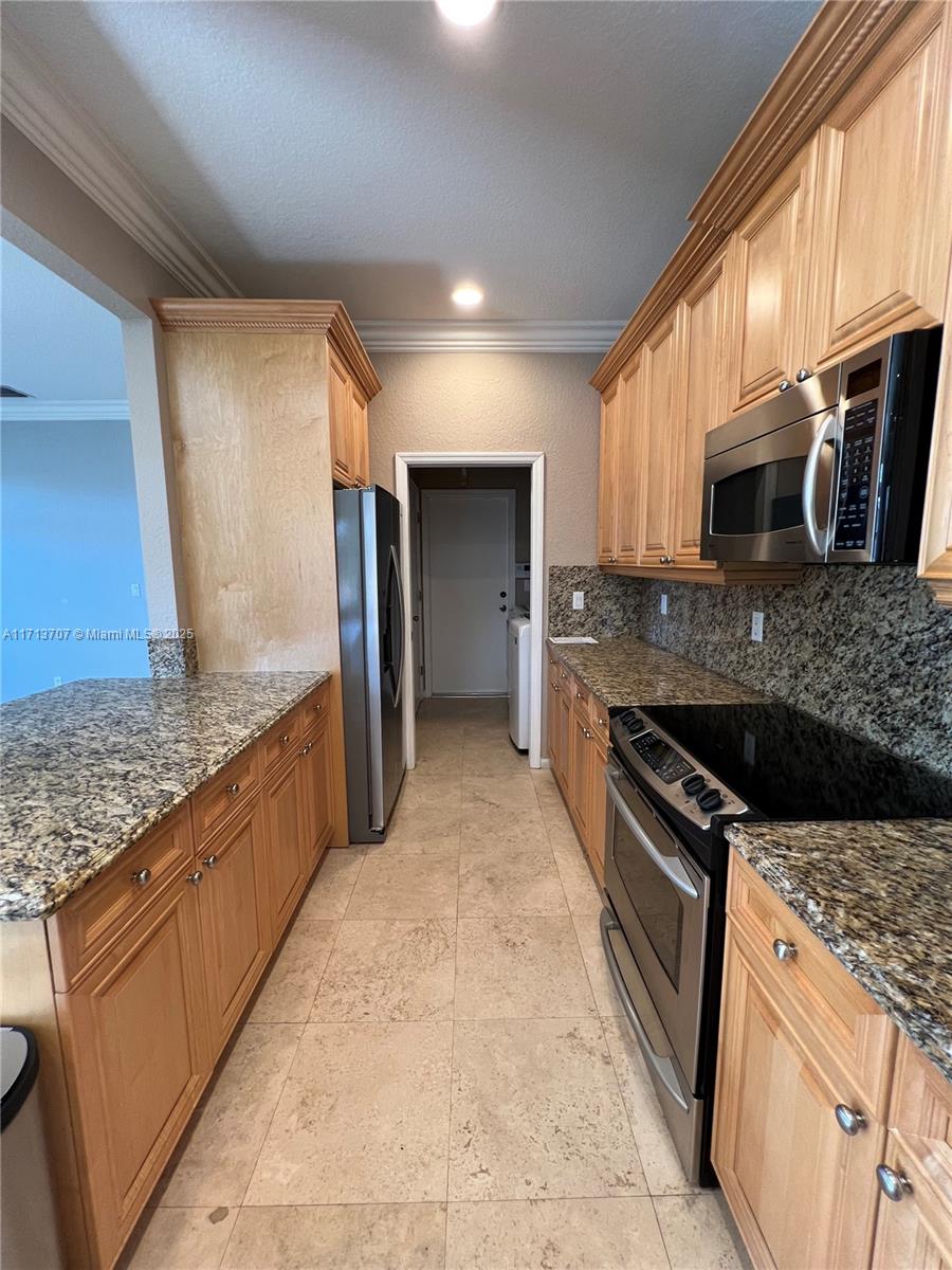 SABAL LAKES PH 4 - Residential