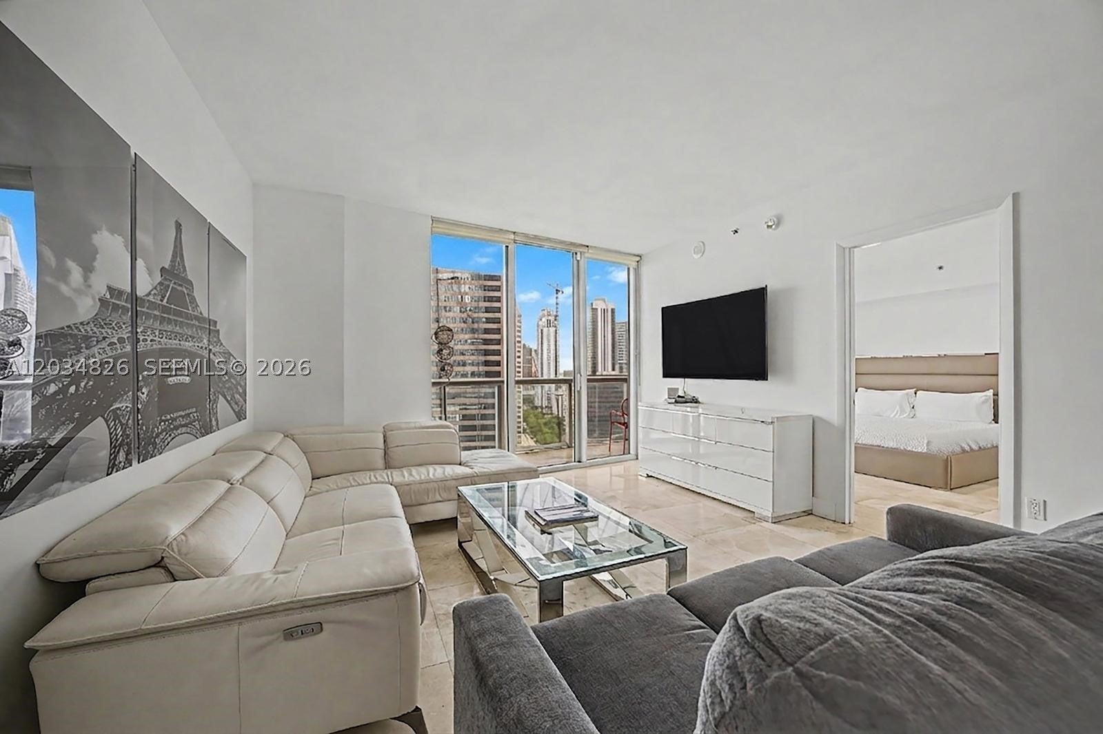485 Brickell Ave 2209 - Image 1
