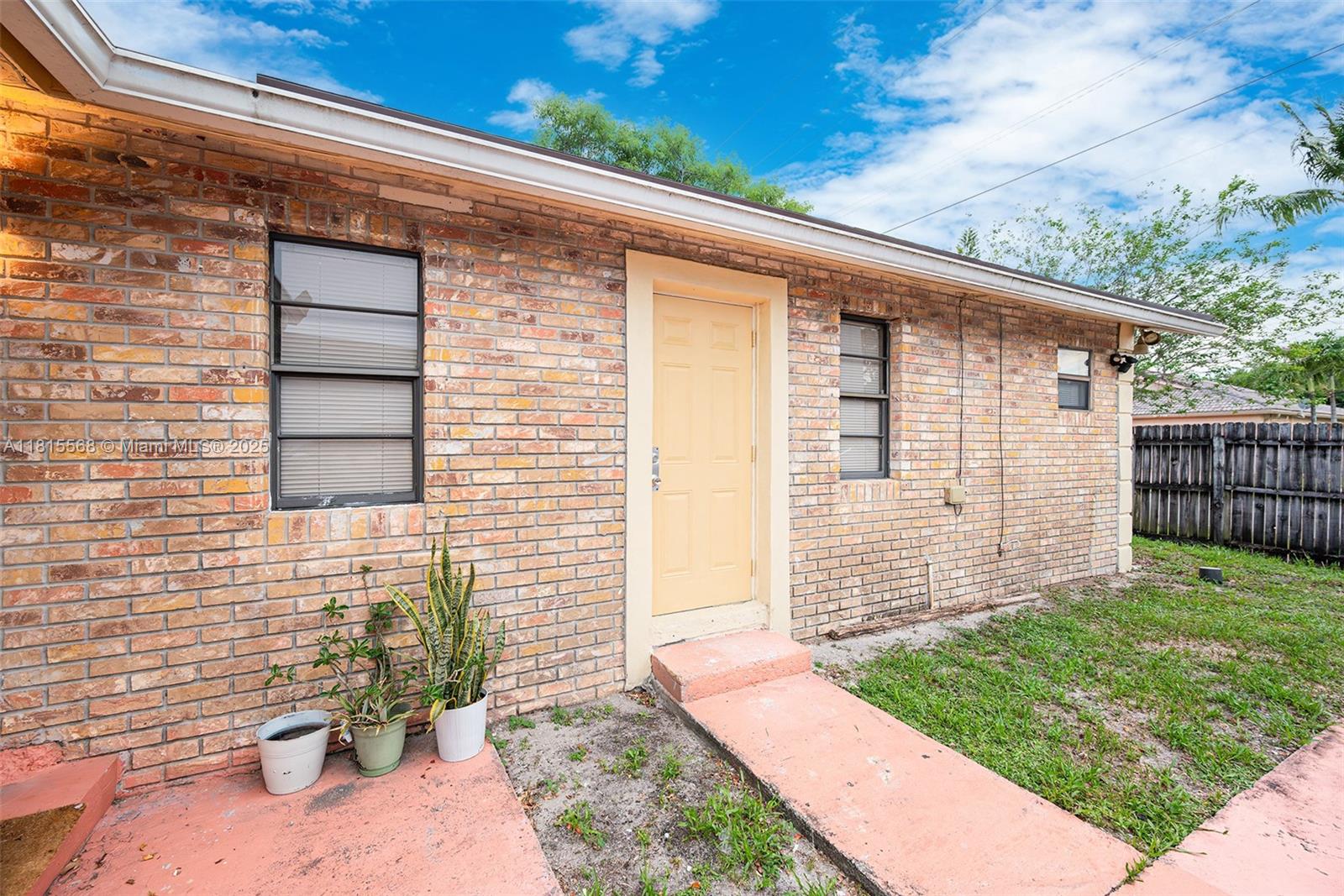 2420 NW 22nd Rd 0