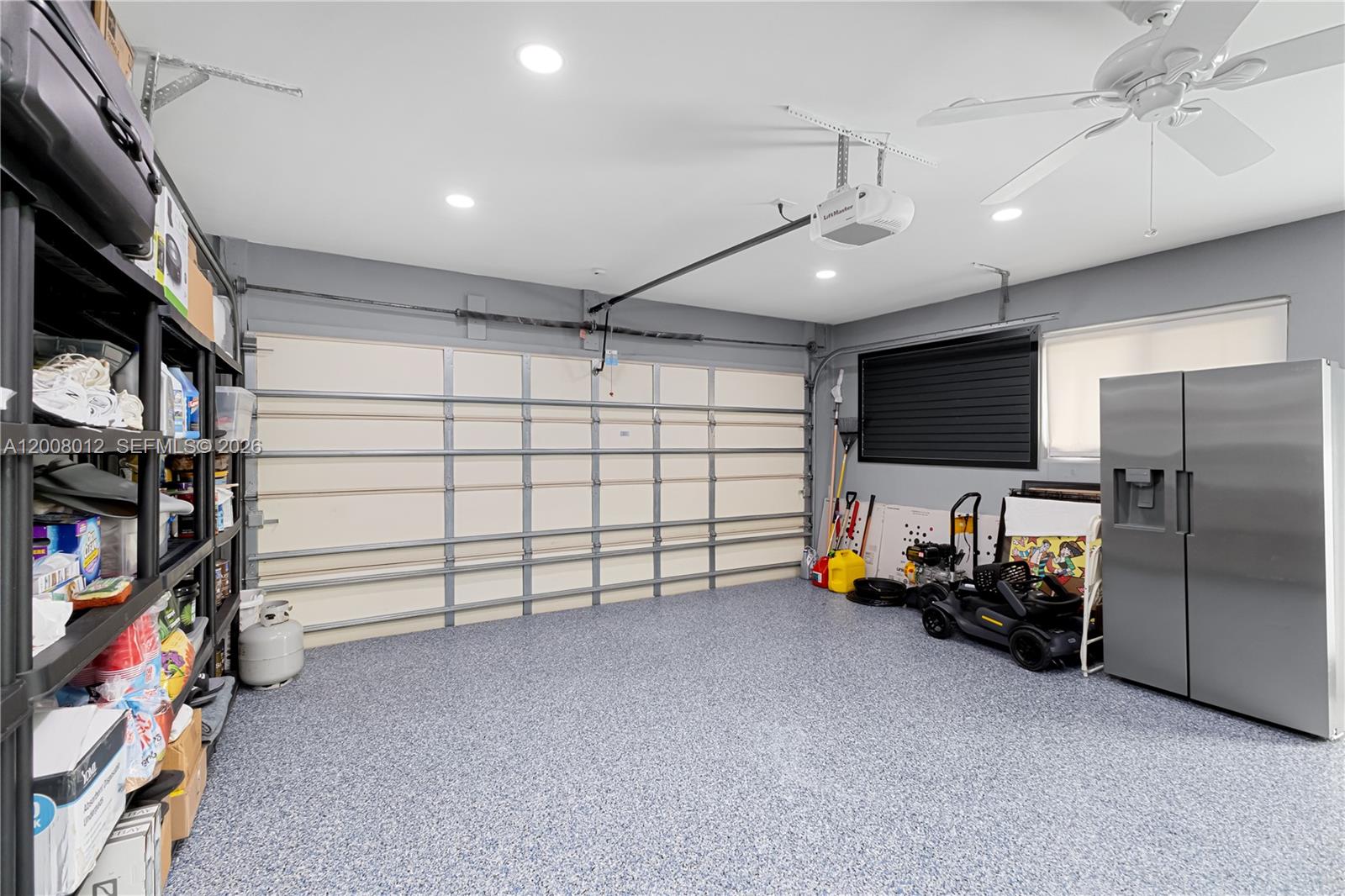 JACARANDA LAKES SEC 1 - Residential