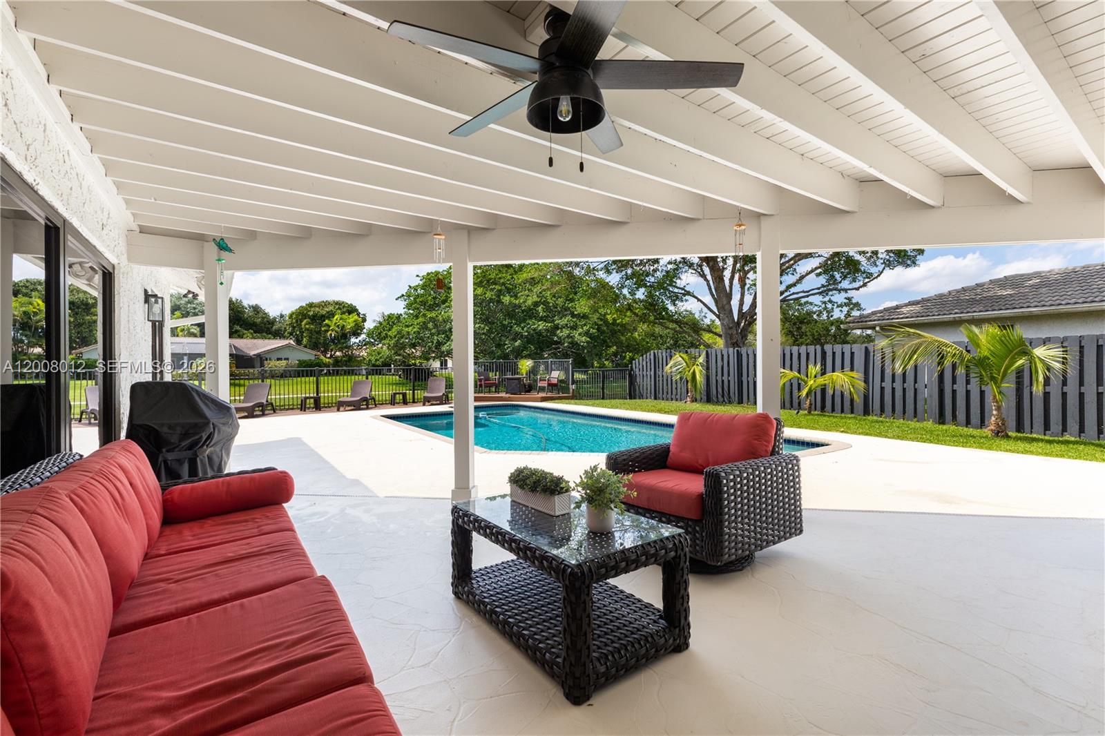 JACARANDA LAKES SEC 1 - Residential