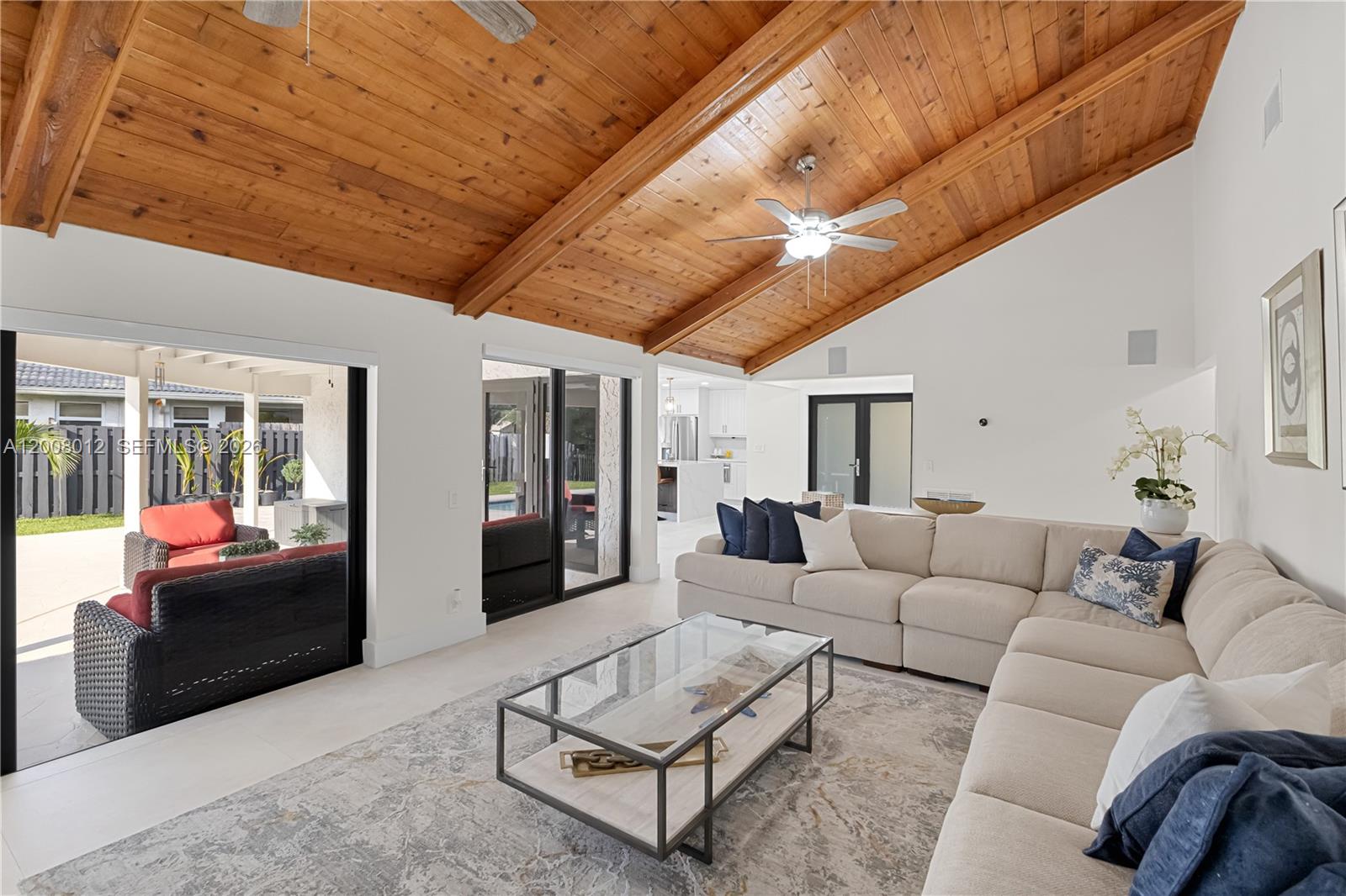 JACARANDA LAKES SEC 1 - Residential