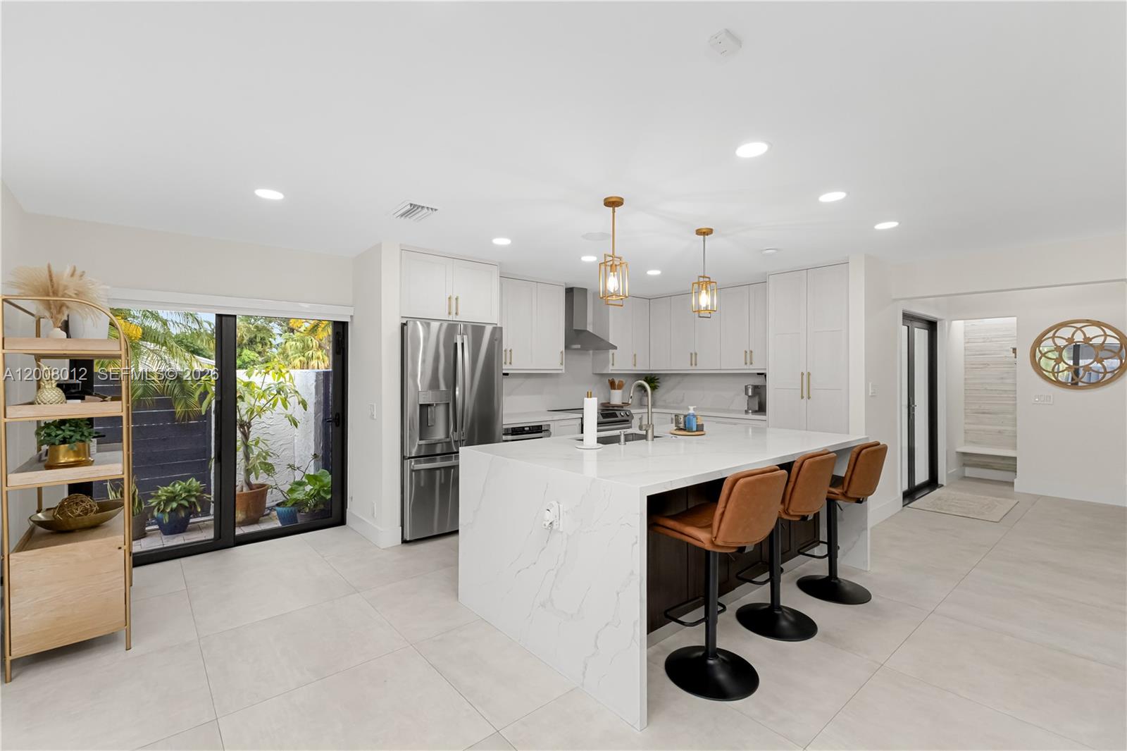 JACARANDA LAKES SEC 1 - Residential