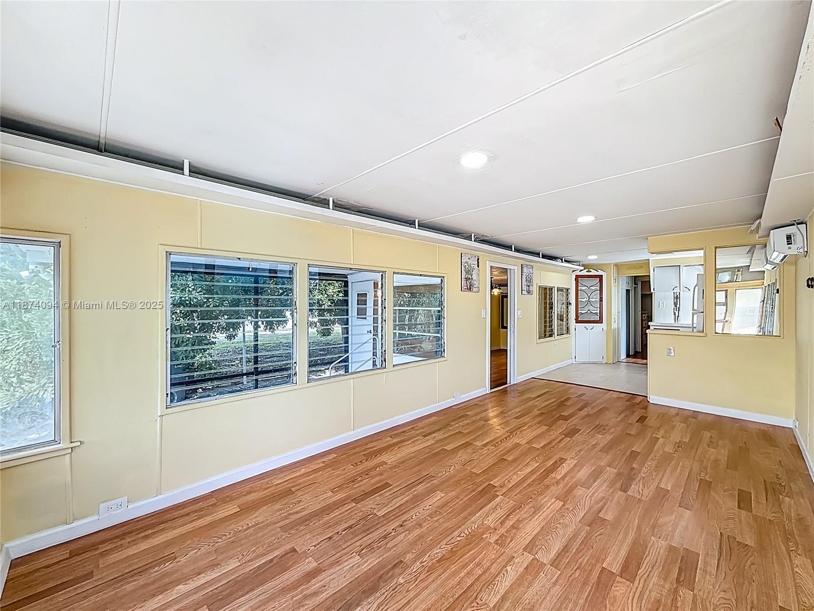 PARRY TRAILER VILLAGE - Residential