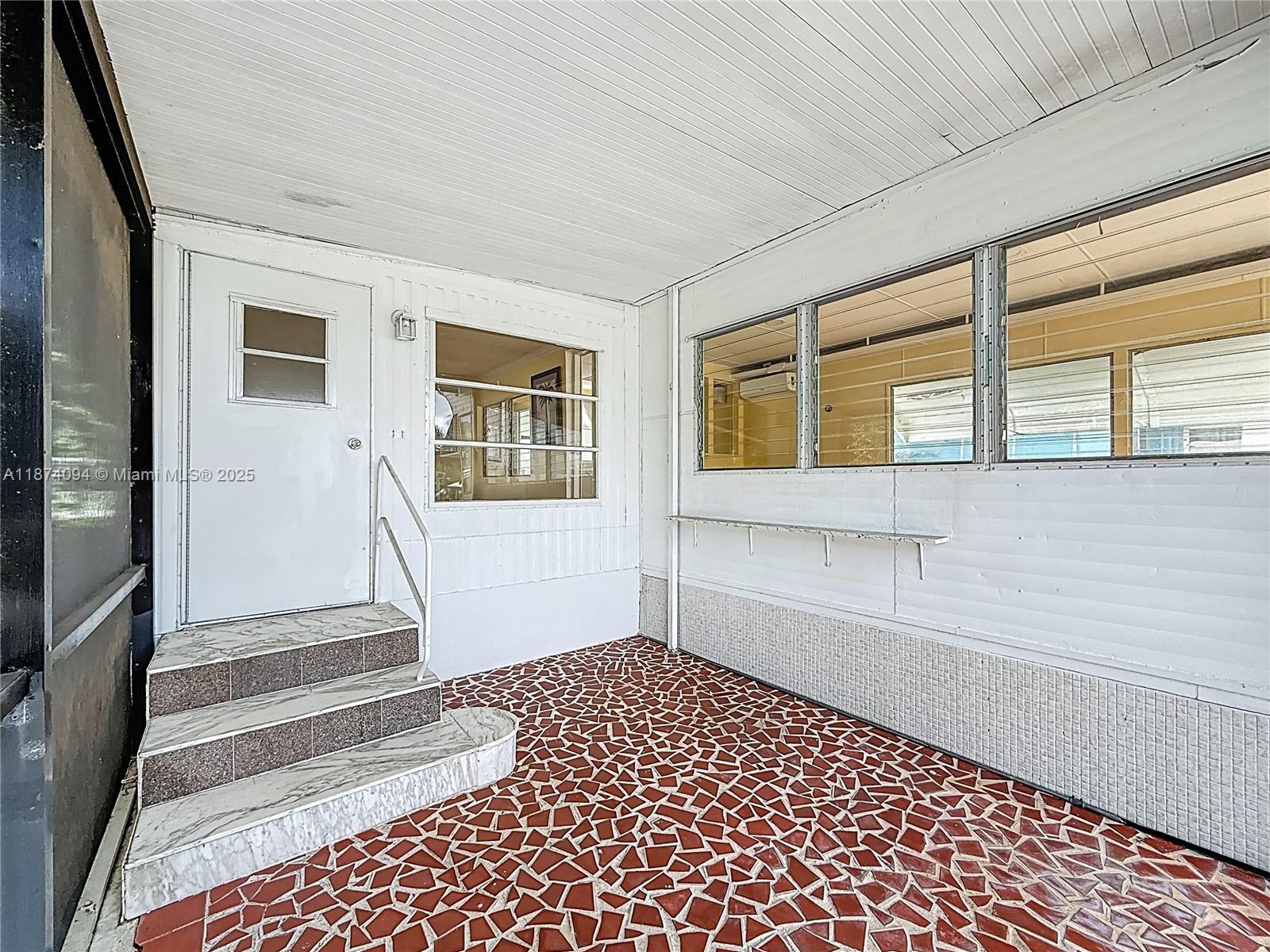 PARRY TRAILER VILLAGE - Residential