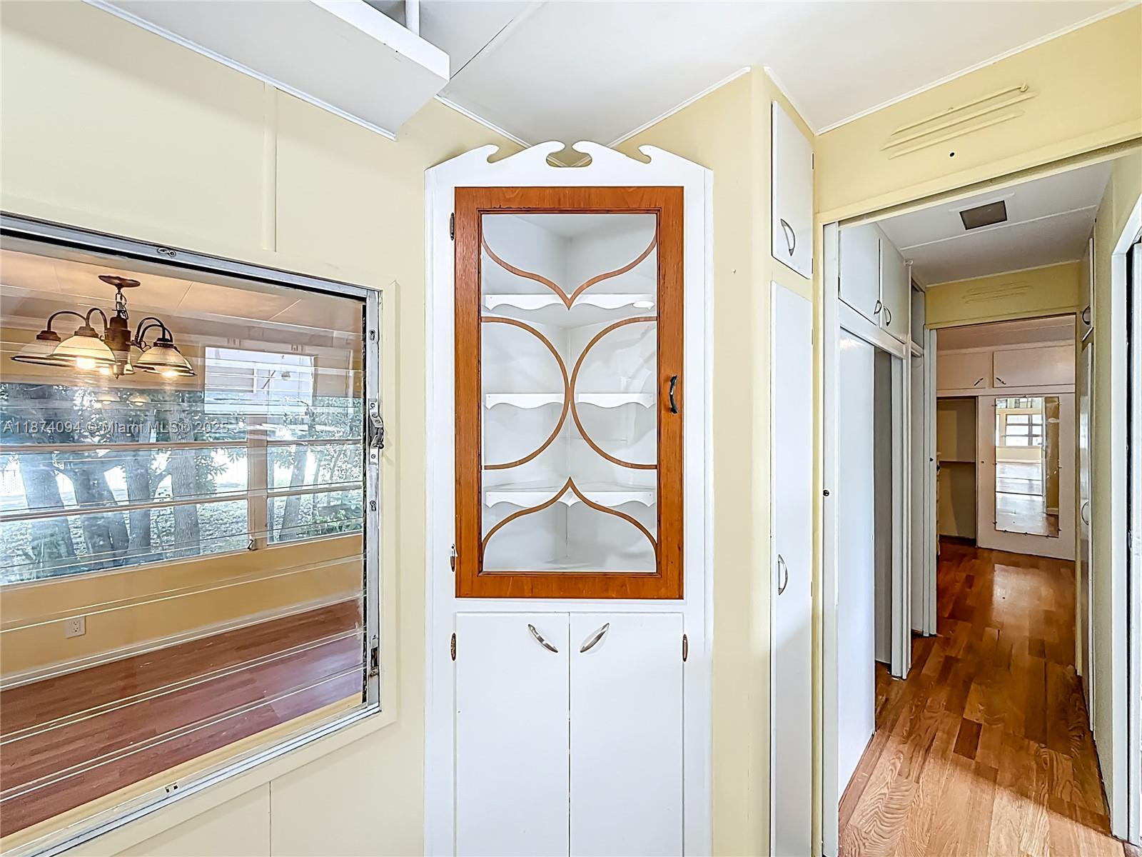 PARRY TRAILER VILLAGE - Residential