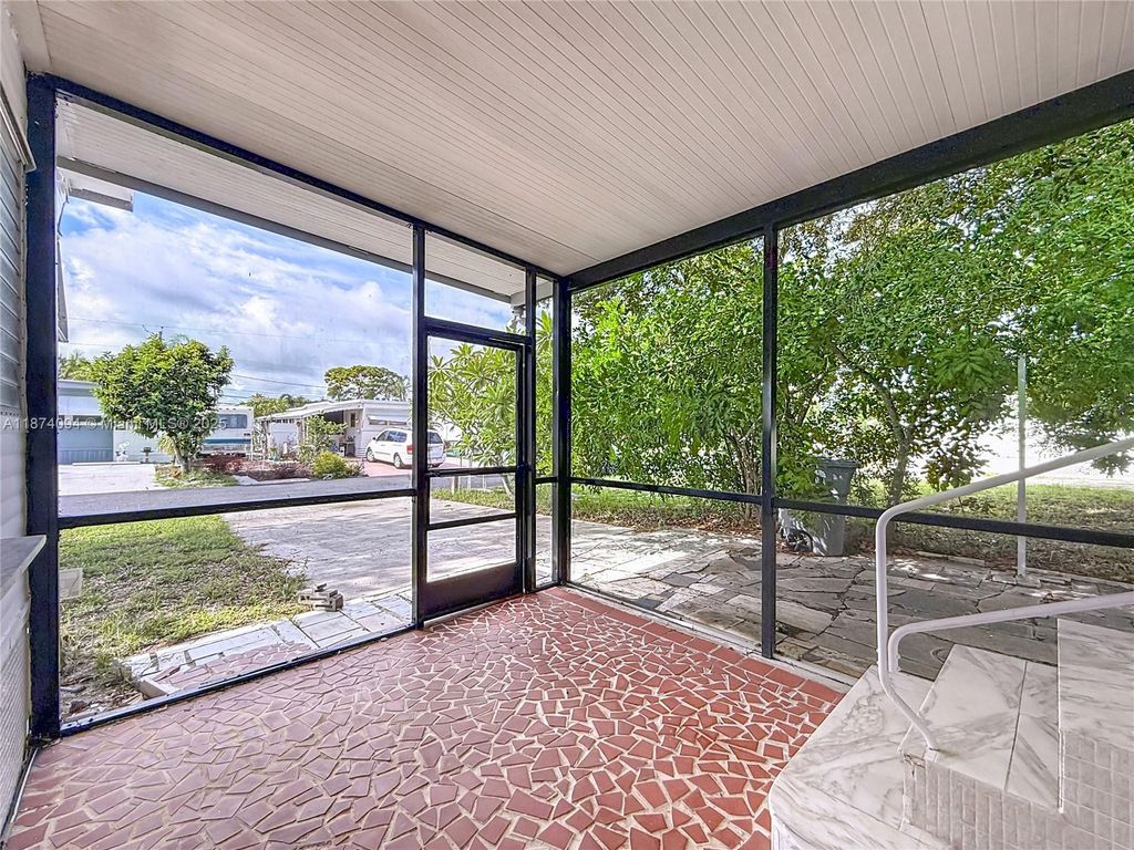 Photo of 4165 S 88th Ct S, Boynton Beach, FL 33436 (MLS # A11874094)