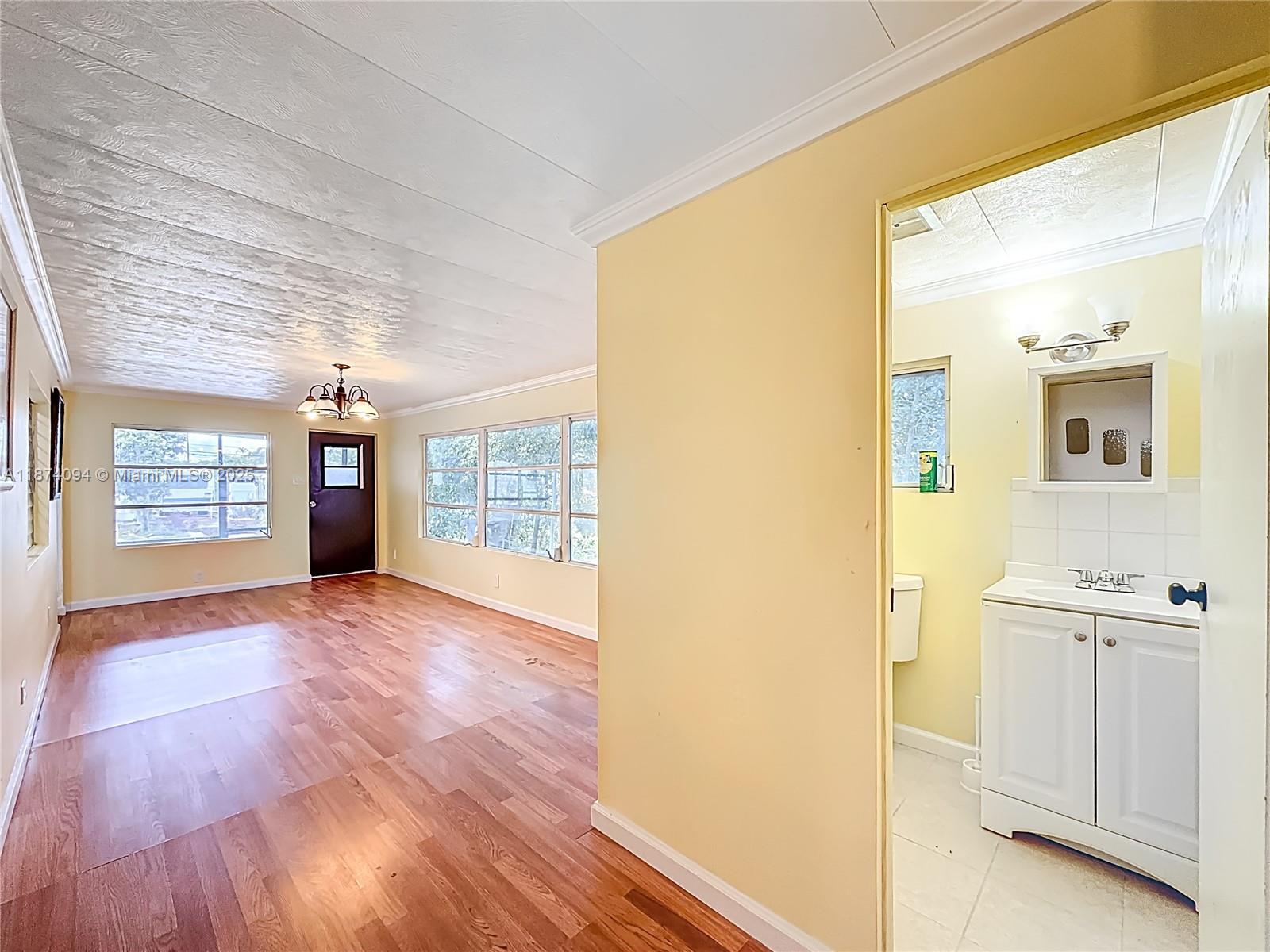 PARRY TRAILER VILLAGE - Residential