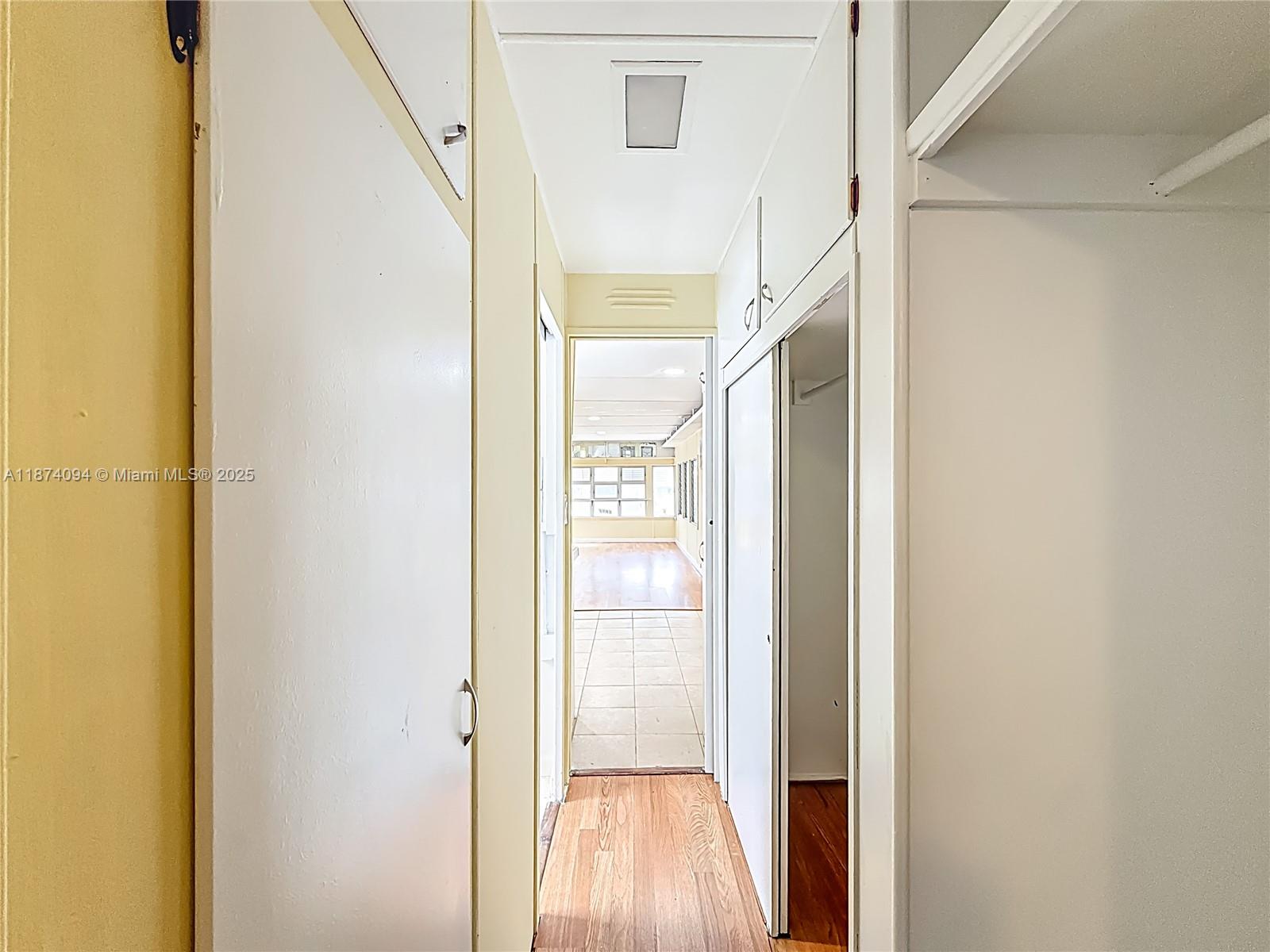 PARRY TRAILER VILLAGE - Residential