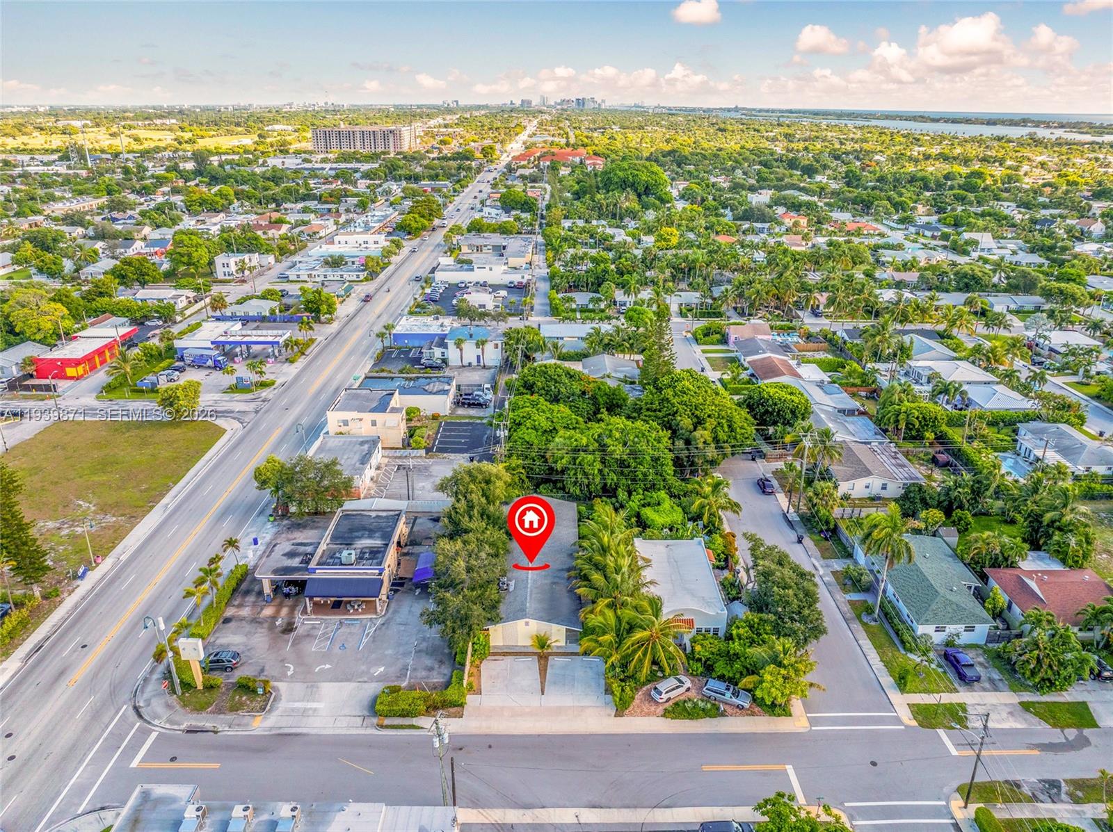NORTH LAKE WORTH - Residential Income