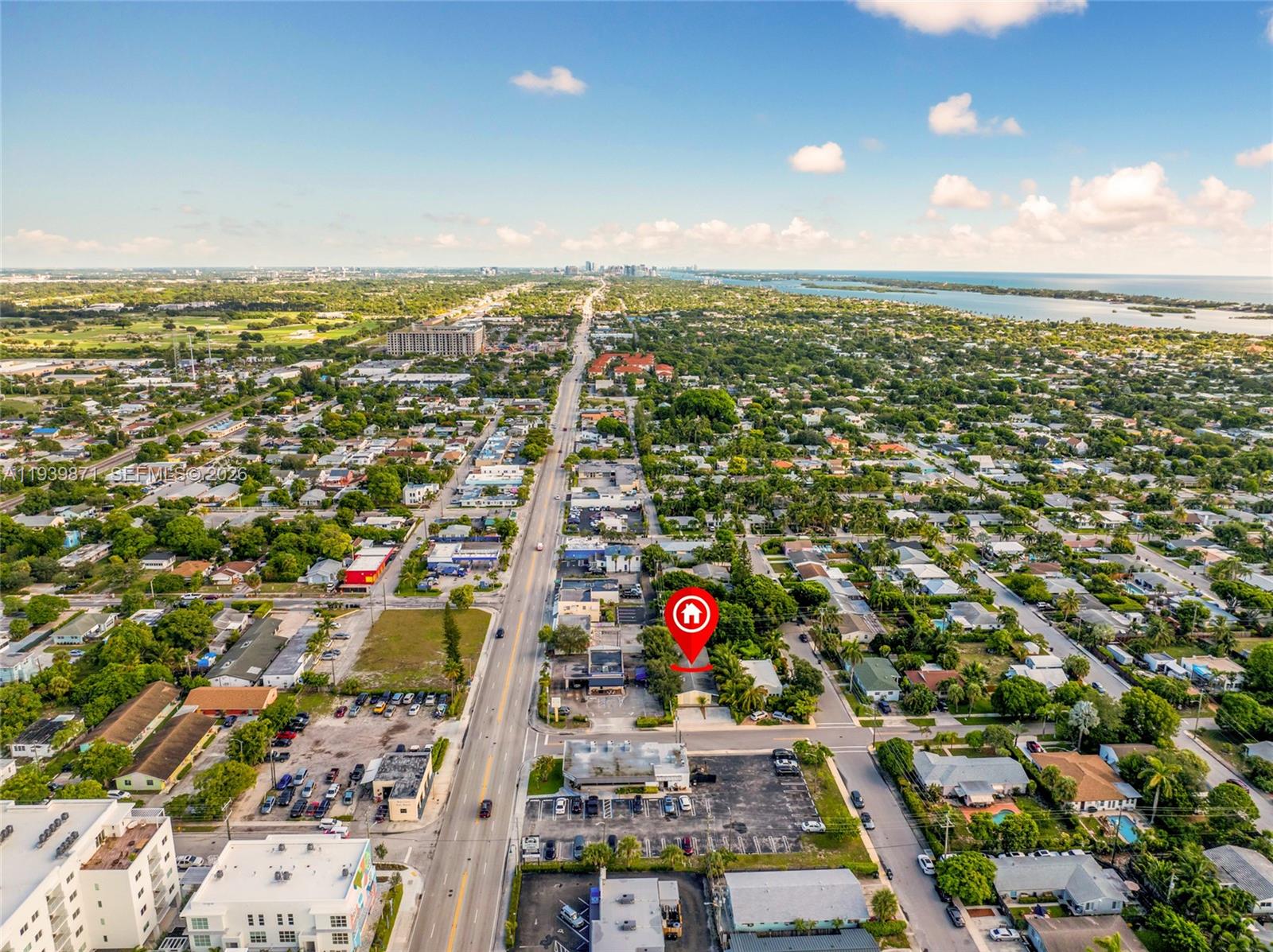 NORTH LAKE WORTH - Residential Income