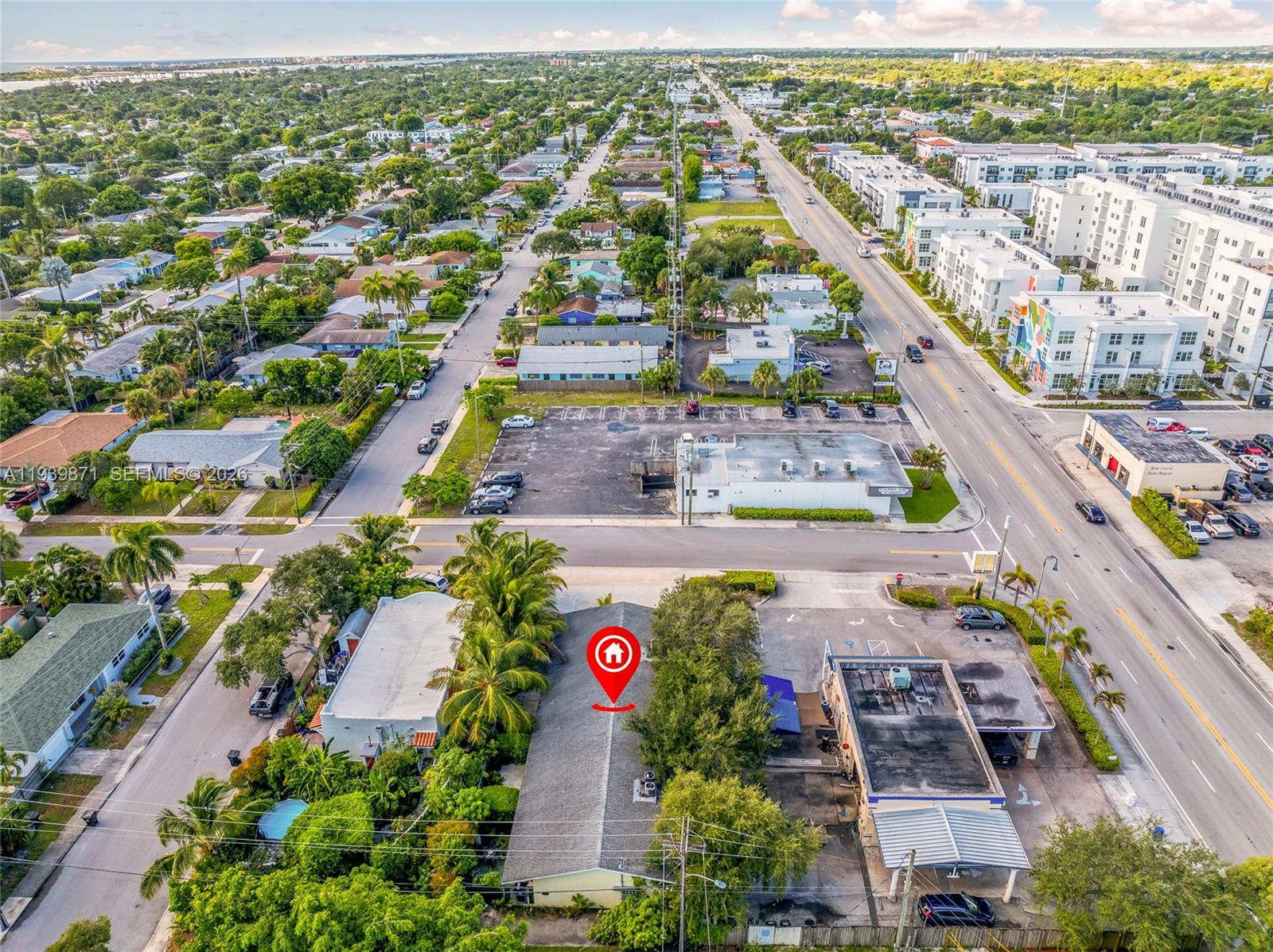 NORTH LAKE WORTH - Residential Income
