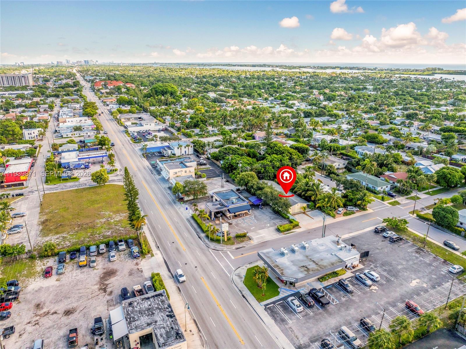 NORTH LAKE WORTH - Residential Income