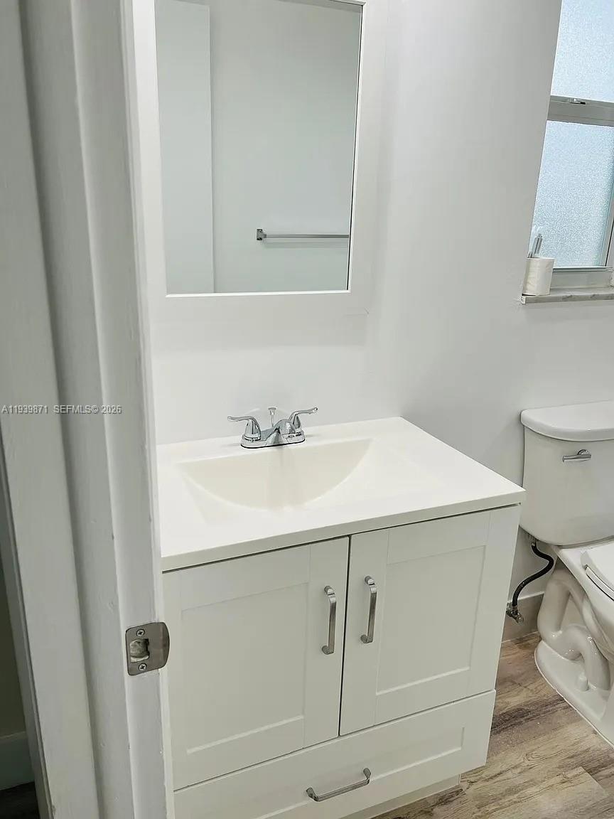 NORTH LAKE WORTH - Residential Income