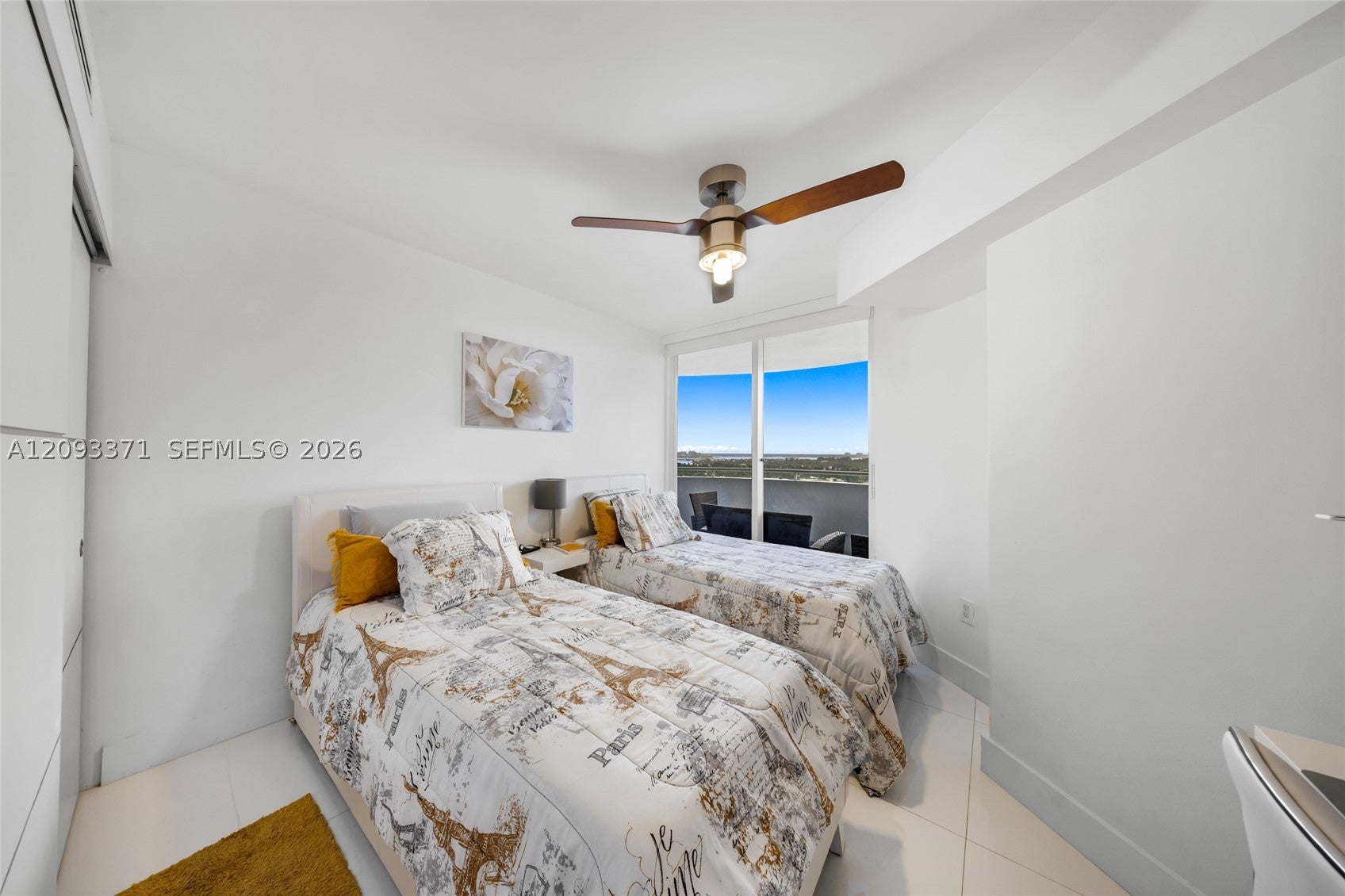 6301 Collins Ave 2107