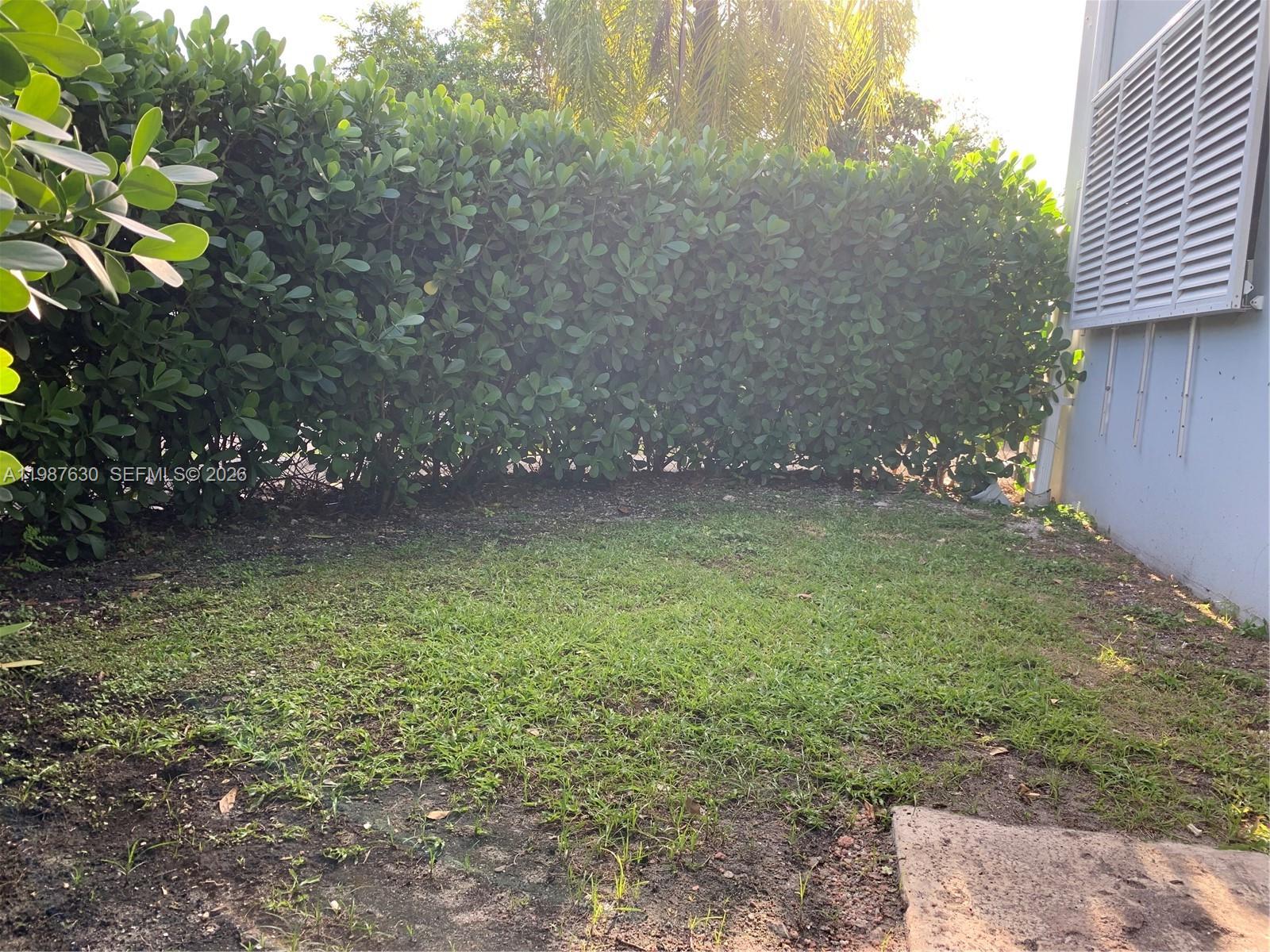 ROYAL CARIBBEAN CLUB COND - Residential Lease