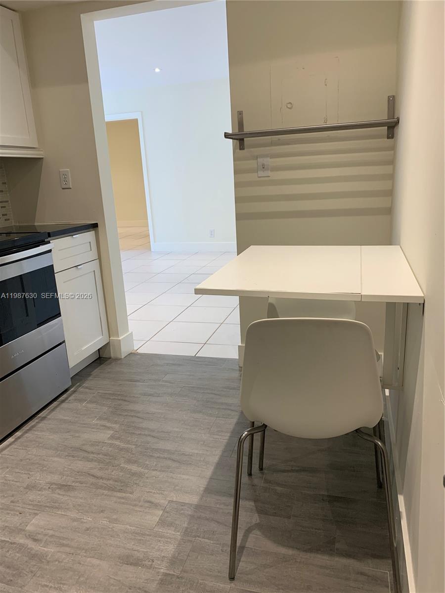 ROYAL CARIBBEAN CLUB COND - Residential Lease