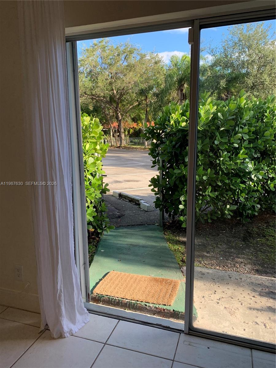 ROYAL CARIBBEAN CLUB COND - Residential Lease