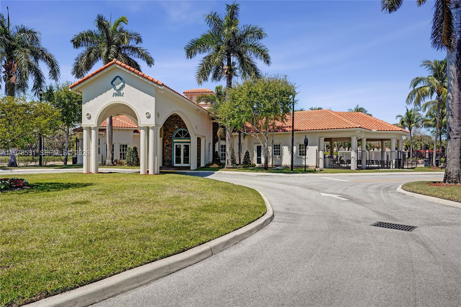 OAKMONT ESTATES PUD - Residential