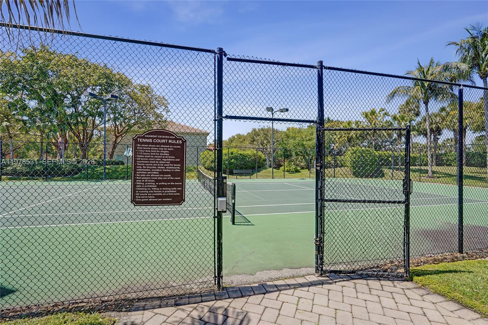 OAKMONT ESTATES PUD - Residential