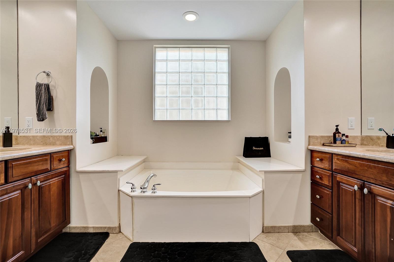 OAKMONT ESTATES PUD - Residential