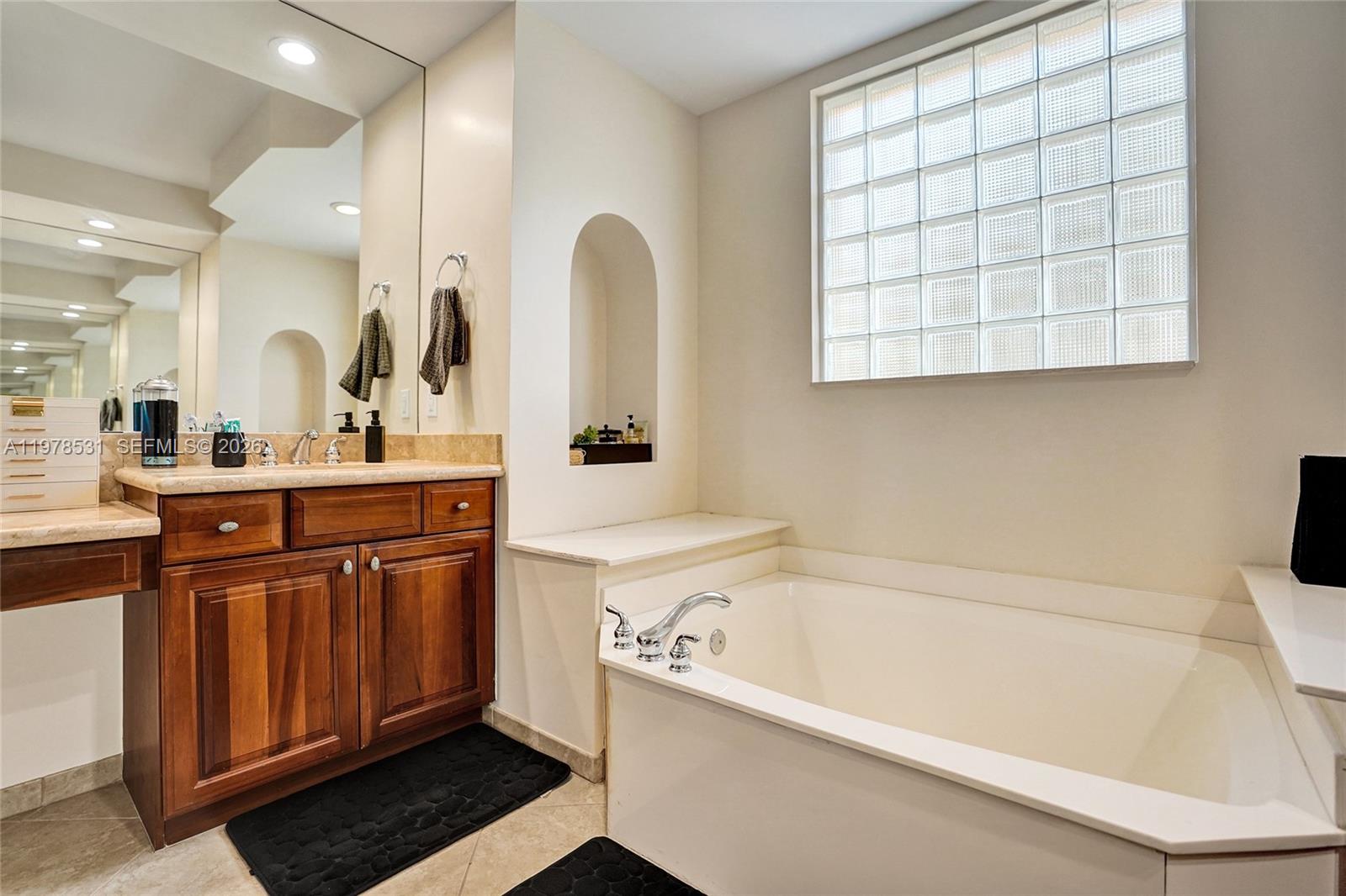 OAKMONT ESTATES PUD - Residential