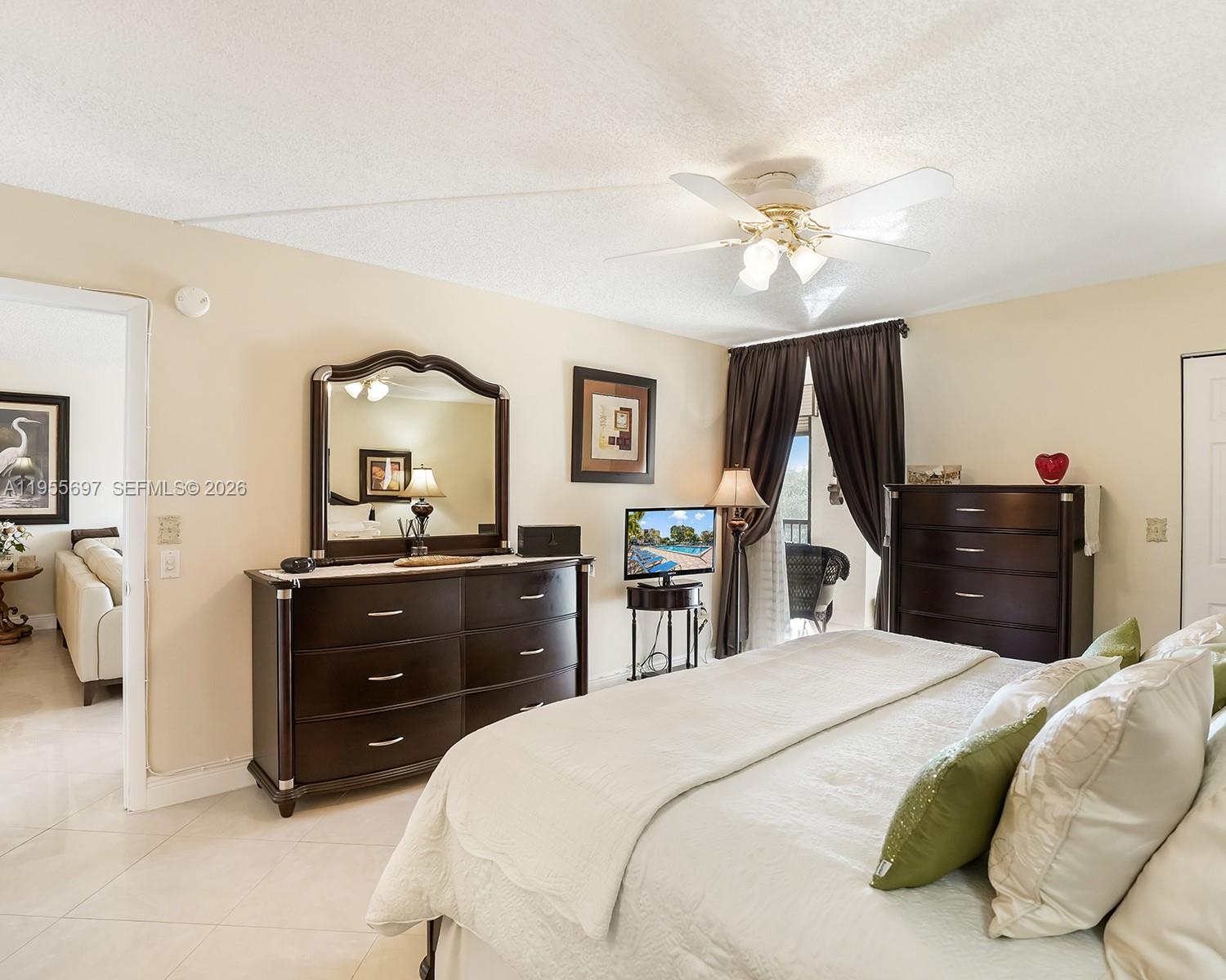 LAKES OF ENVIRON CONDO - Residential