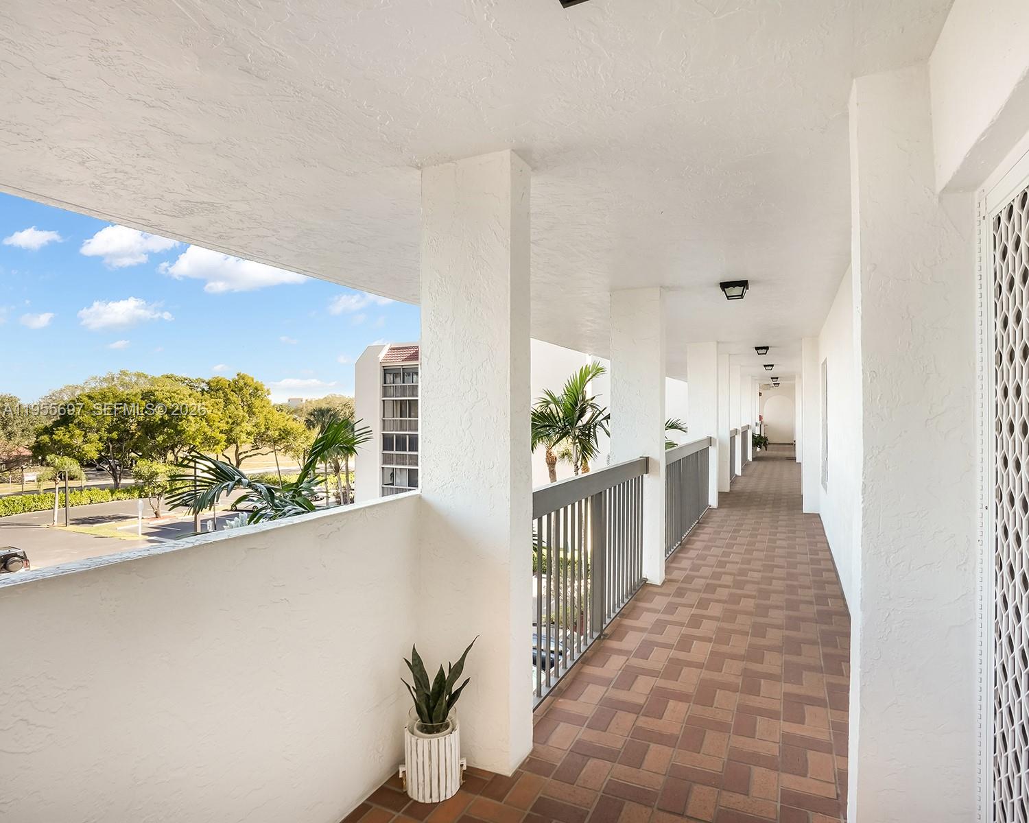 LAKES OF ENVIRON CONDO - Residential