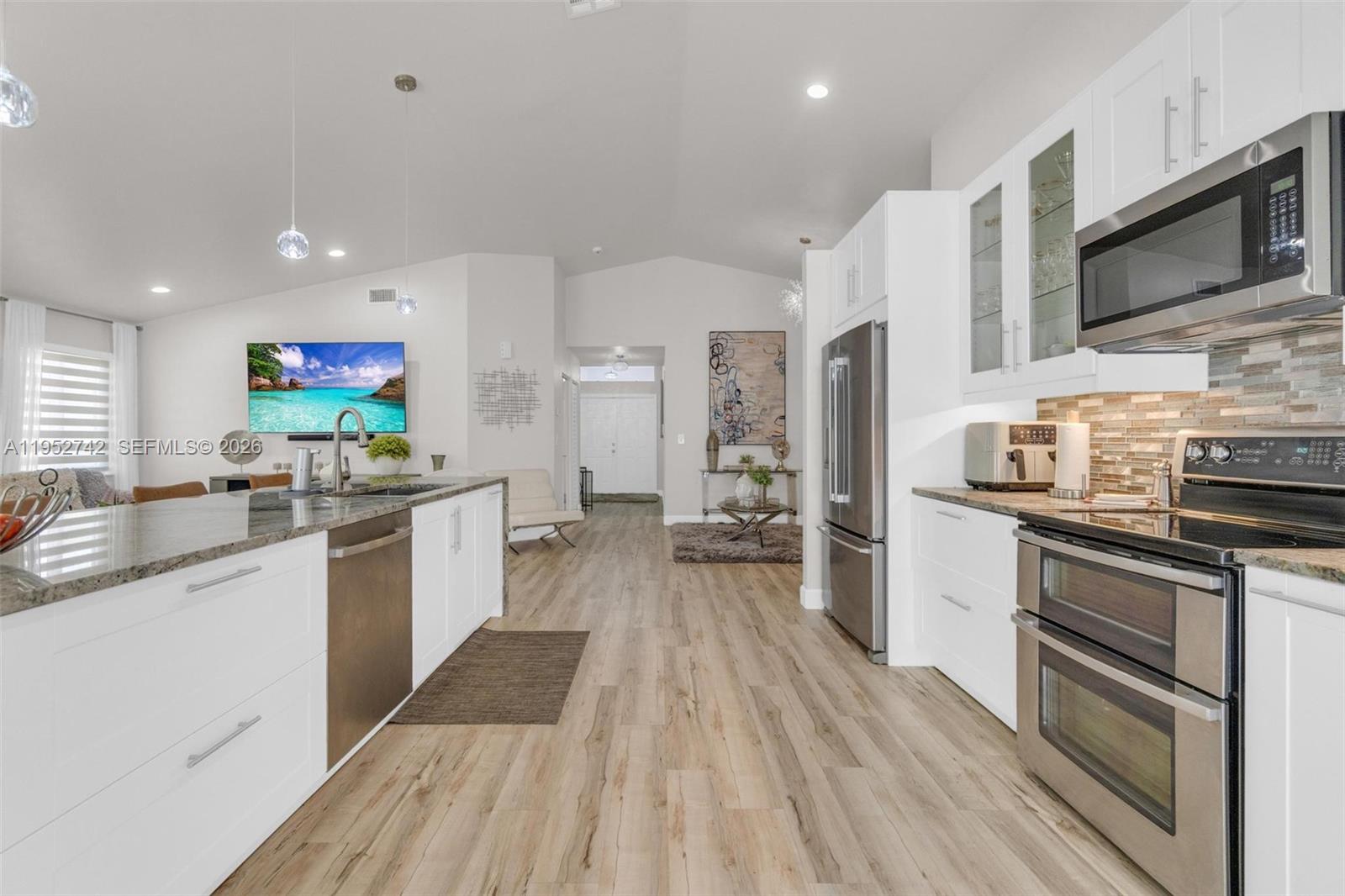 HOLIDAY SPRINGS VILLAGE S - Residential