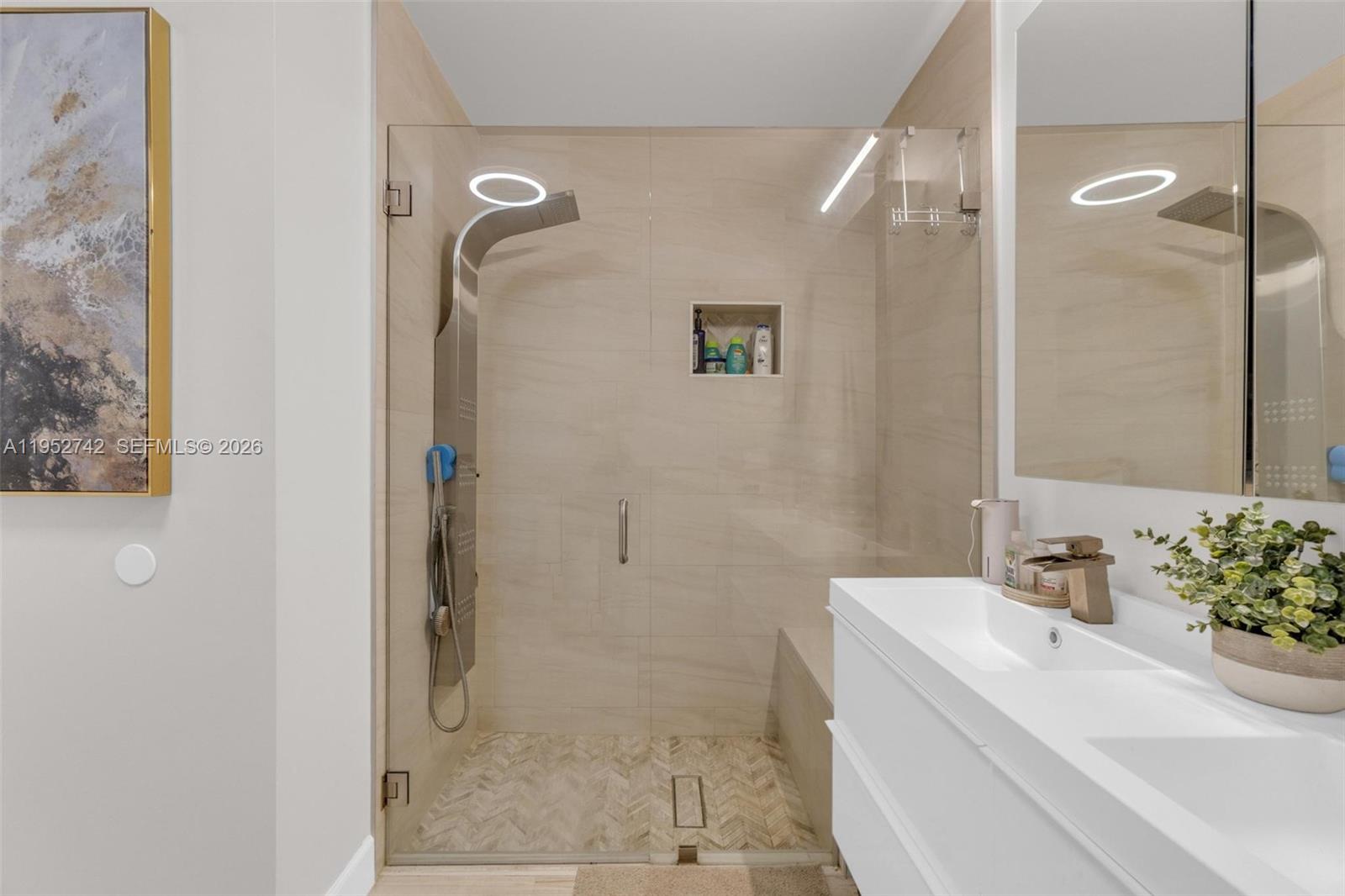 HOLIDAY SPRINGS VILLAGE S - Residential