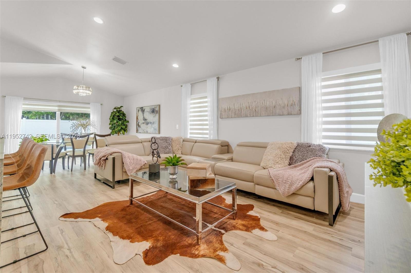 HOLIDAY SPRINGS VILLAGE S - Residential