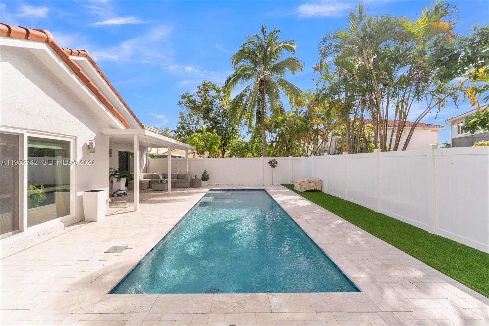 HOLIDAY SPRINGS VILLAGE S - Residential