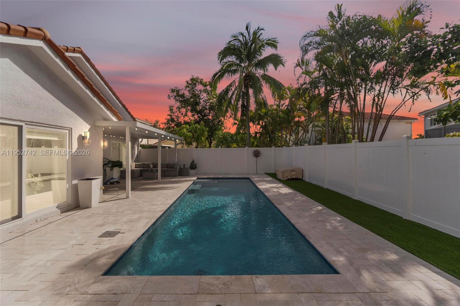 HOLIDAY SPRINGS VILLAGE S - Residential