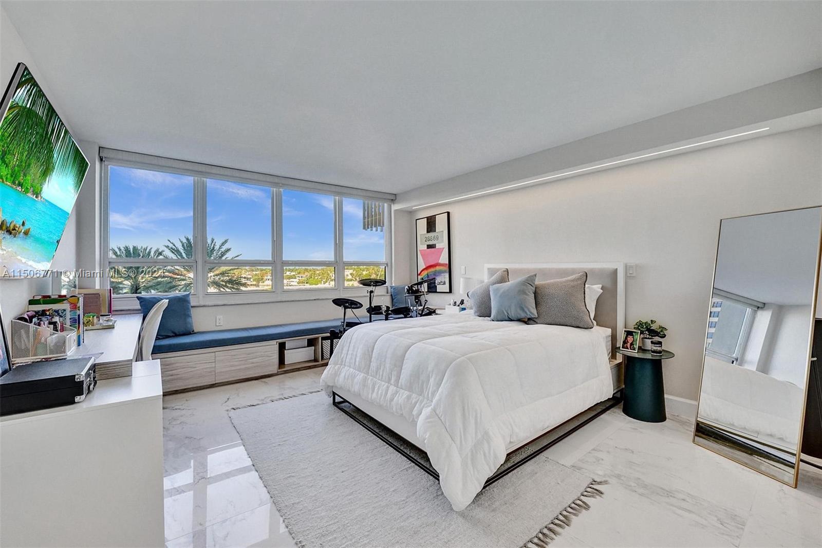 GROVE ISLE CONDO - Residential Lease