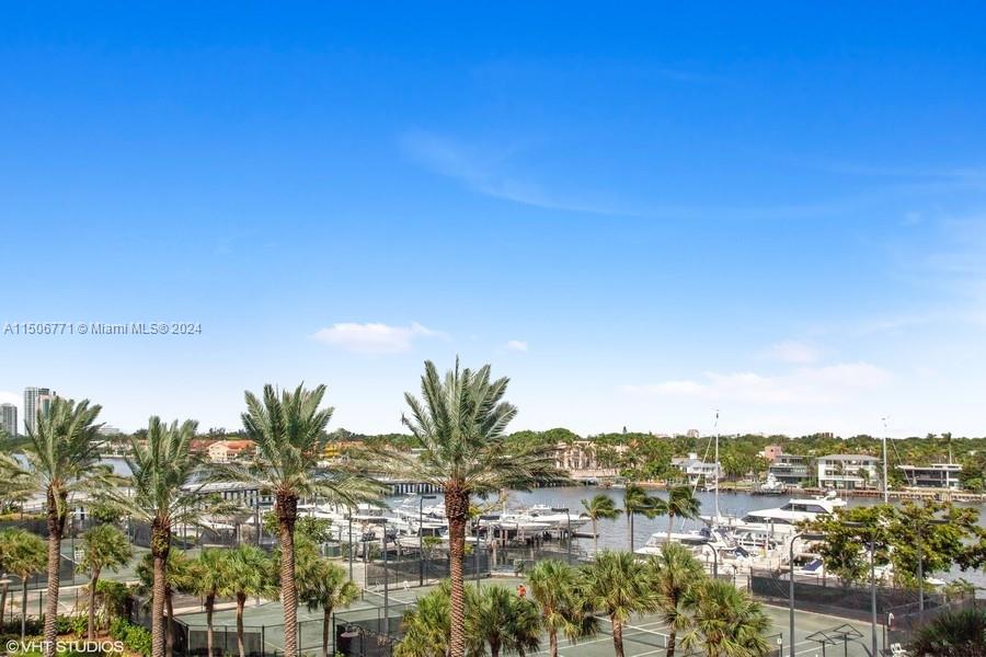 GROVE ISLE CONDO - Residential Lease